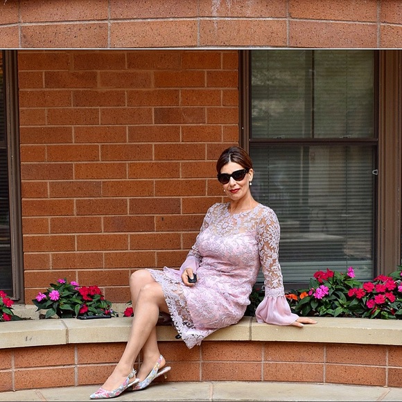 Meet your Posher, Eva - Picture 3 of 4